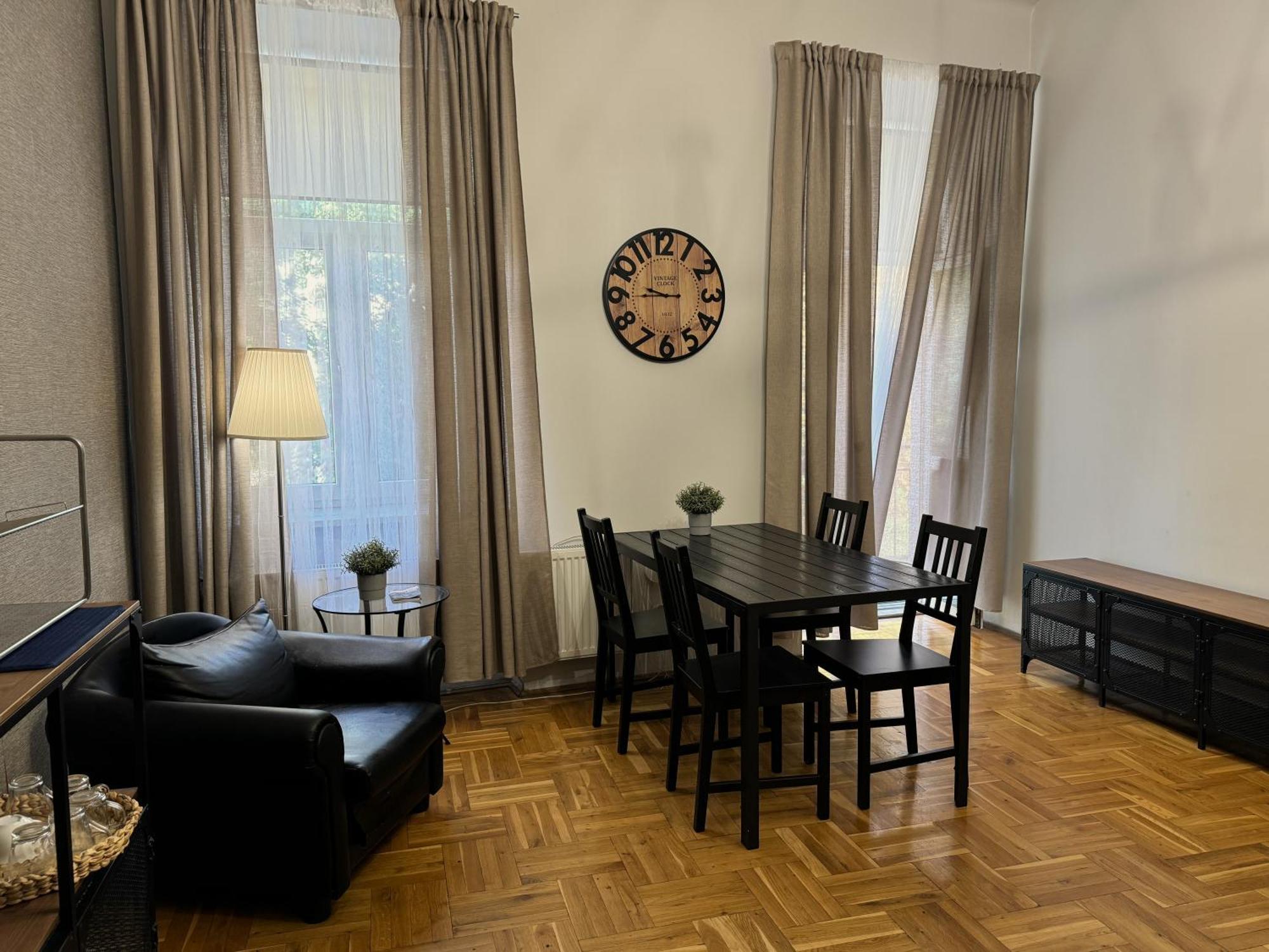 Cent Hostel Lublin Buitenkant foto